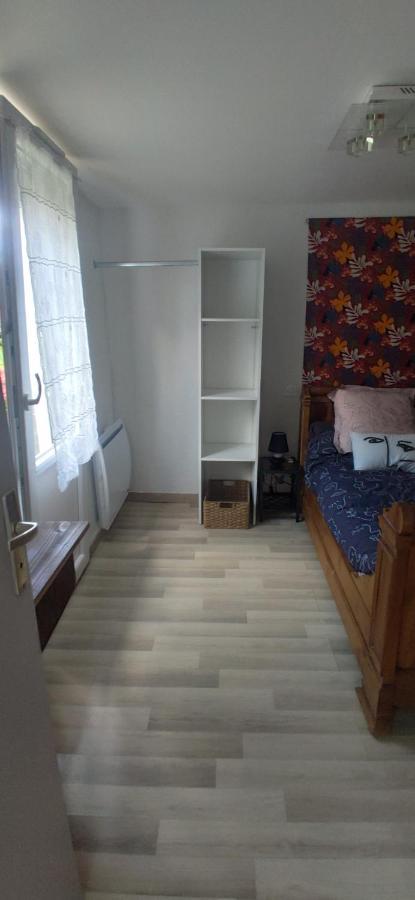 Ferienwohnung Petit Logement Sur Jardin Saint-Herblain Exterior foto